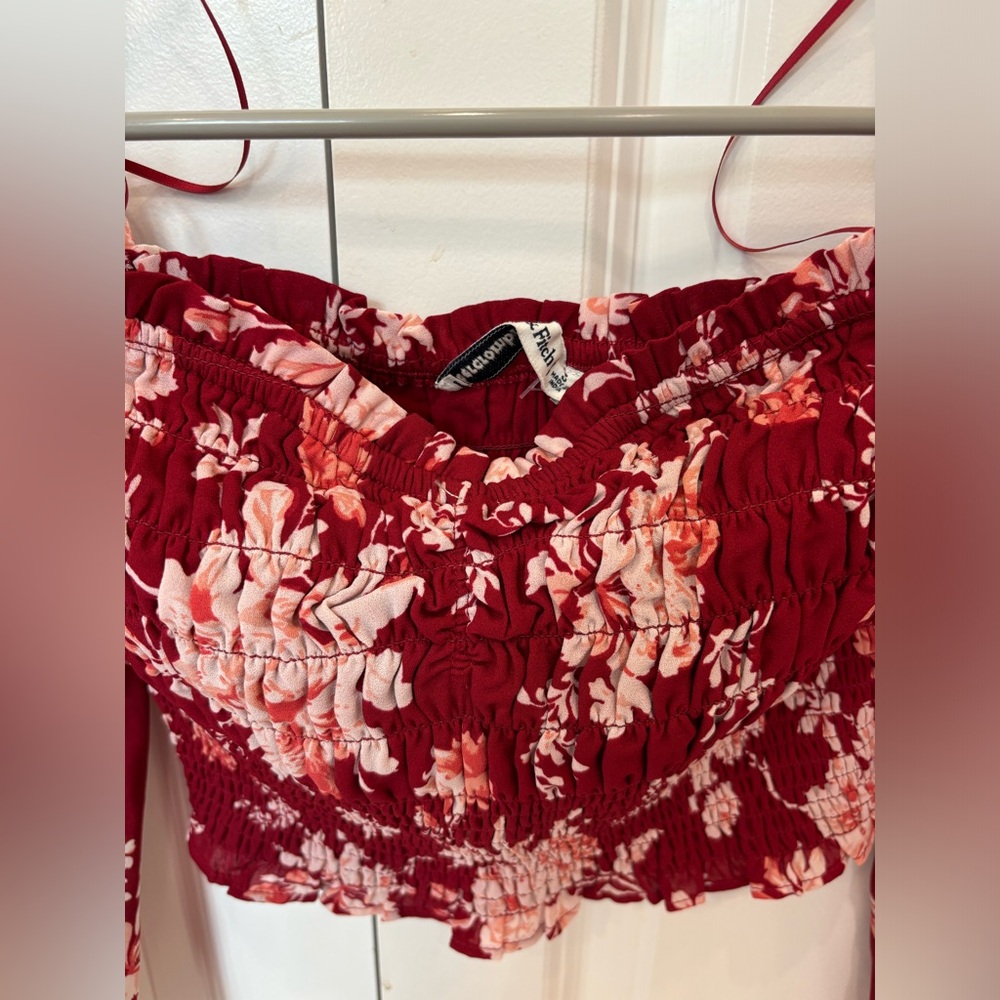 Abercrombie floral crop top size small NWT - Picture 2 of 4